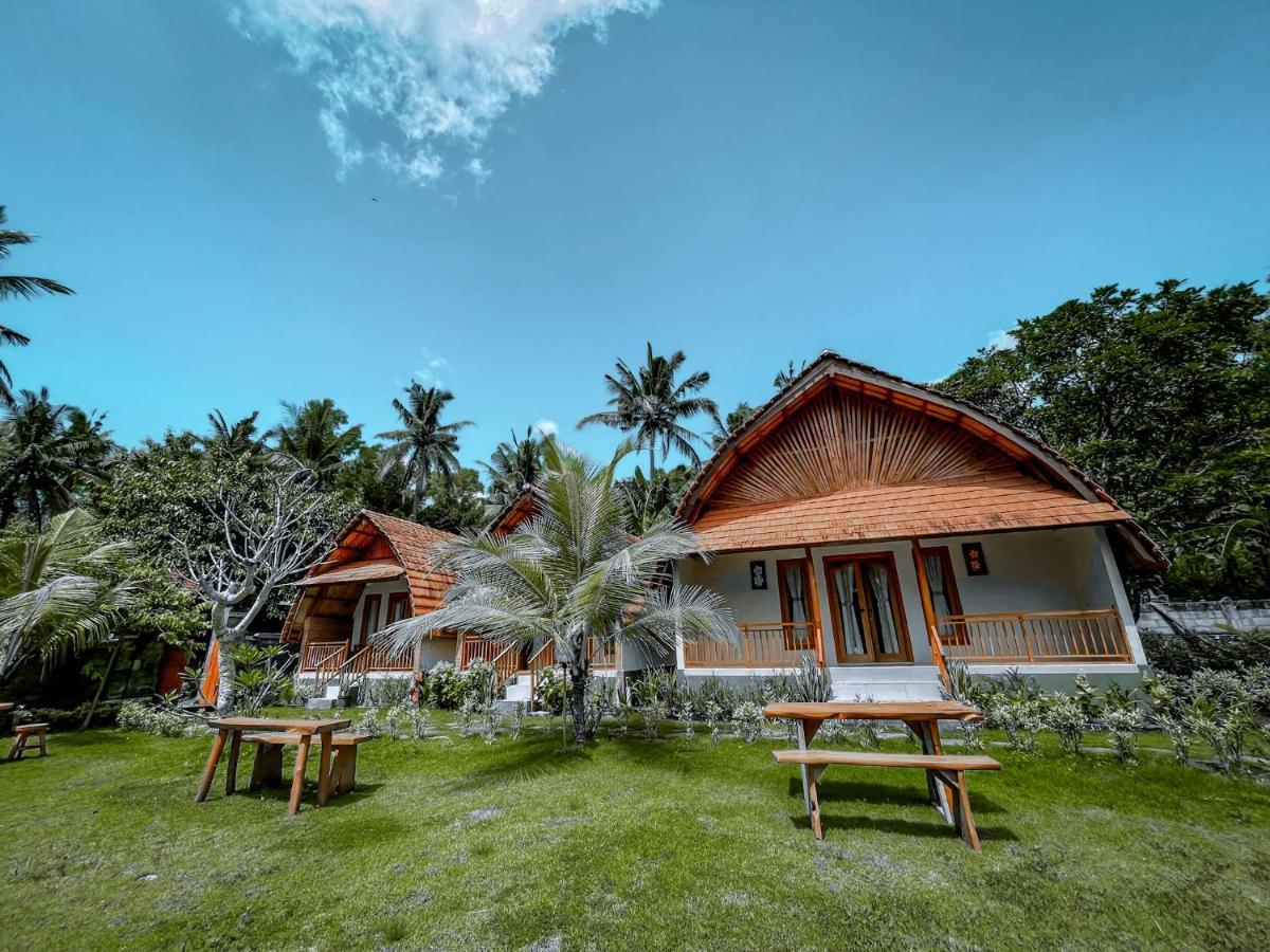Mertha Sari Resto & Bungalow Klungkung Buitenkant foto