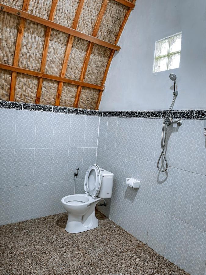 Mertha Sari Resto & Bungalow Klungkung Buitenkant foto