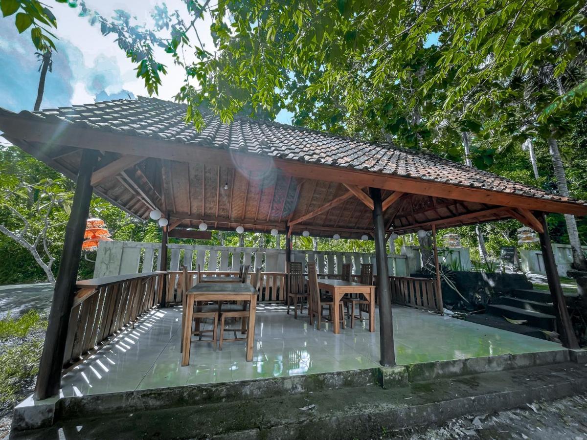 Mertha Sari Resto & Bungalow Klungkung Buitenkant foto